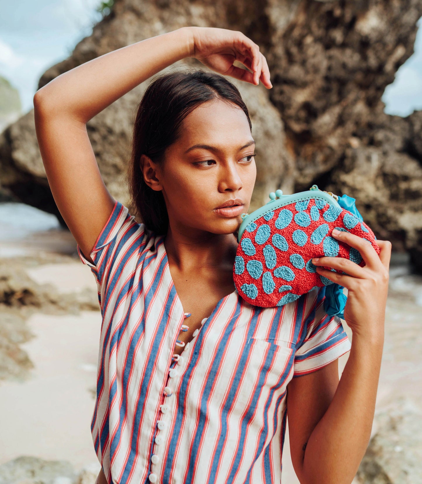 ARNOLDI ARIELA Hand-beaded Clutch Bag In Red & Turquoise